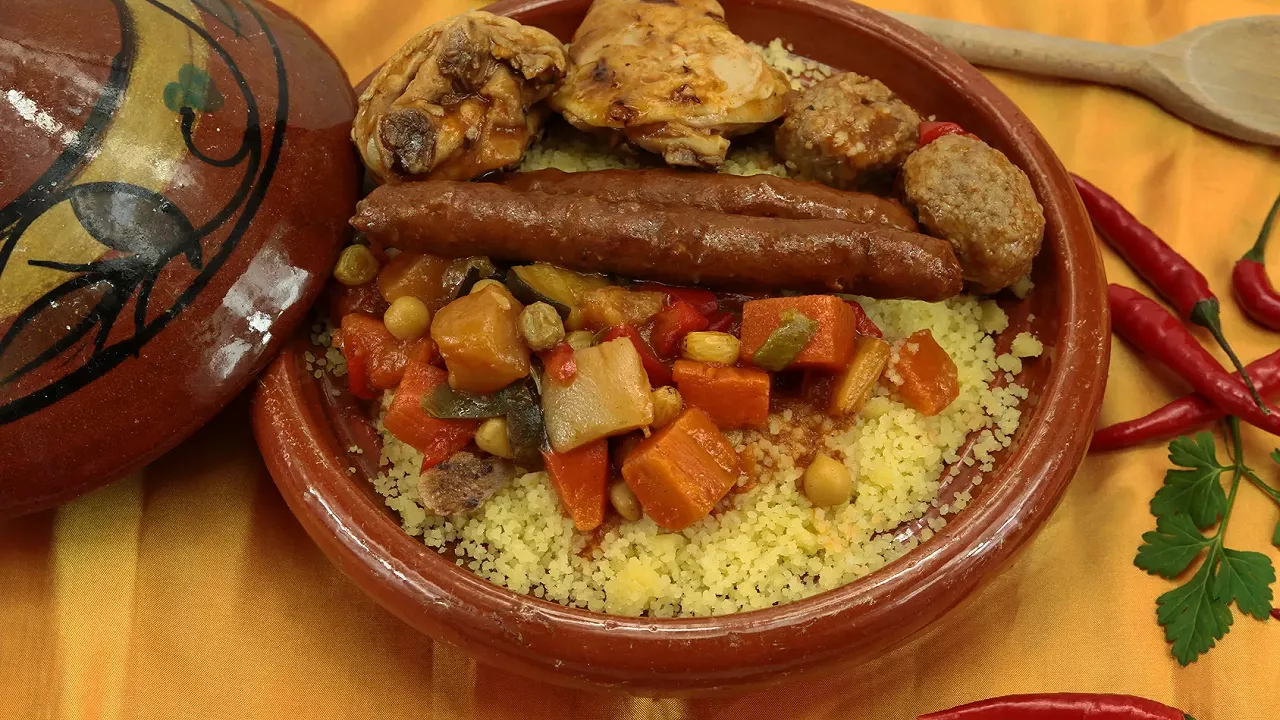 Air Algérie va désormais servir du couscous chaque vendredi