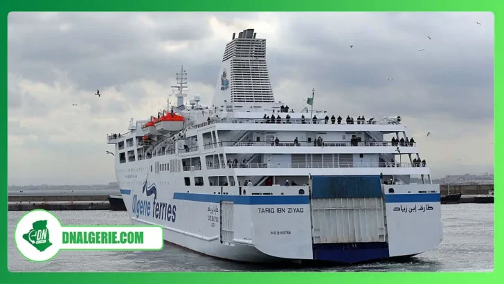 Montage : Traversée maritime effectué via un bateau Algérie Ferries