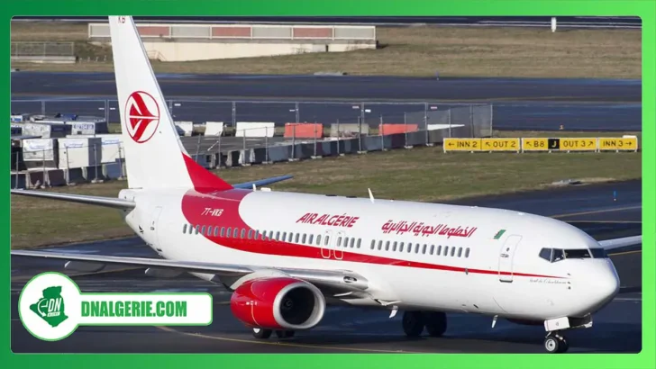 Montage : avion d'Air Algérie, Transport aérien algérien, Air Algérie frontières