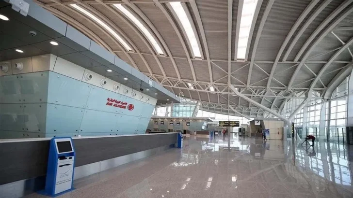 Airlines Ratings Air Algérie Contrôles prix aéroport Alger achats