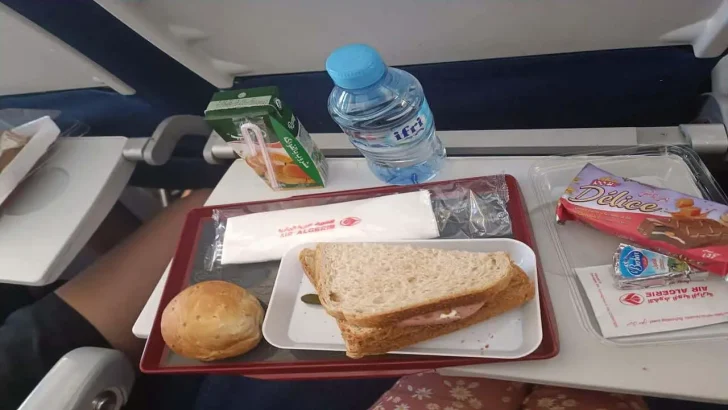 repas Air Algérie passagers