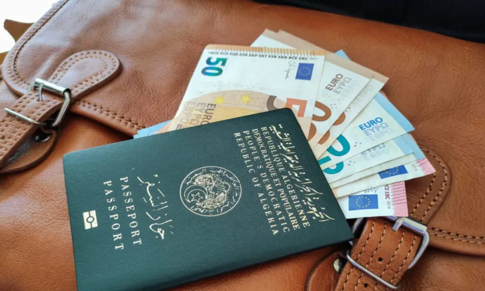 passeport algérien monde