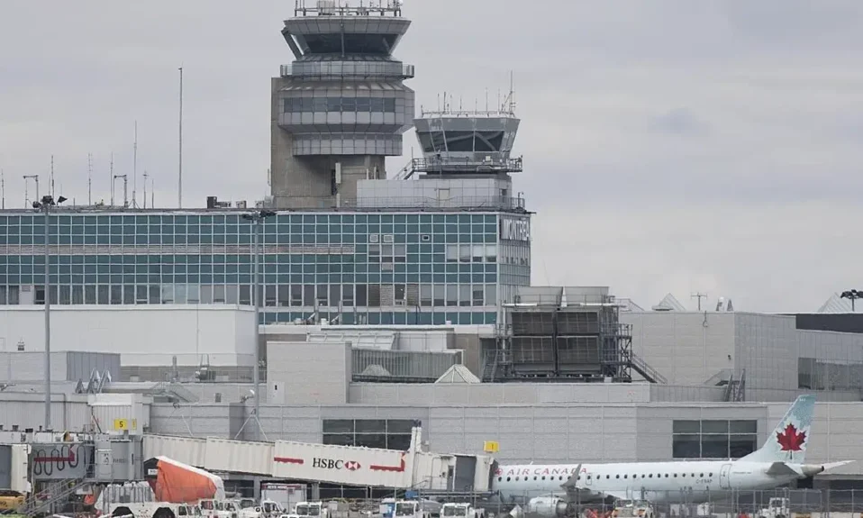 Algériens aéroport de Montréal