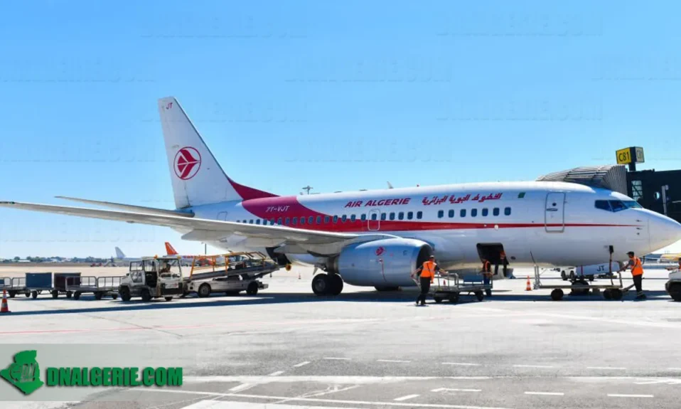 Air Algérie passagers debout