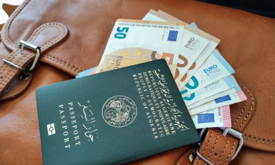 passeport algérien en France