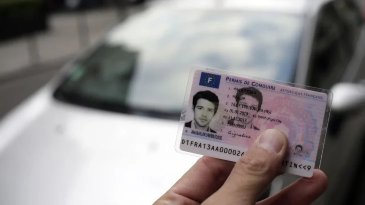 Algériens France permis de conduire