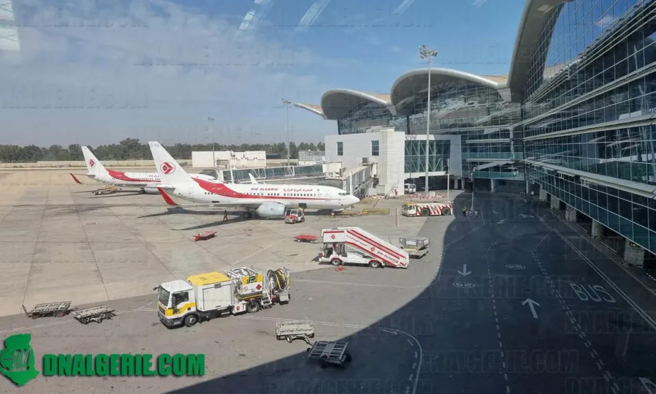 Aéroport international Alger voyageur