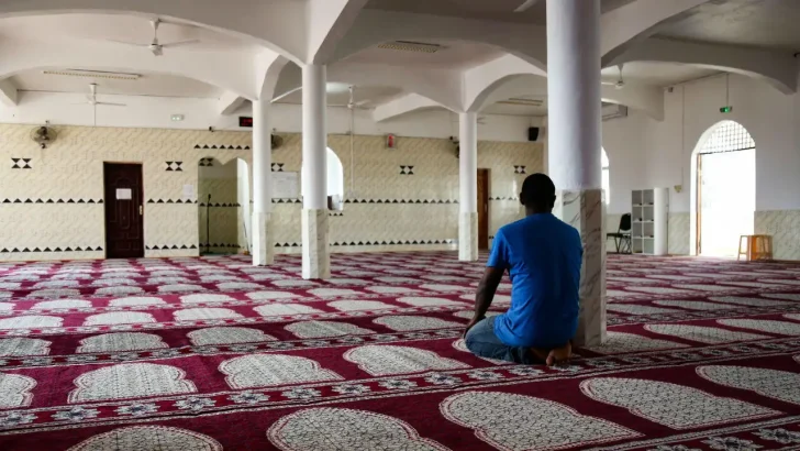 Vol mosquée Algérie Grande Mosquée Alger