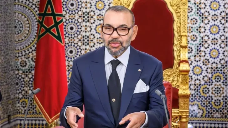 Algériens Mohammed 6 le Maroc a été secoué par un événement inattendu lorsque le cortège royal du roi Mohammed VI attaqué