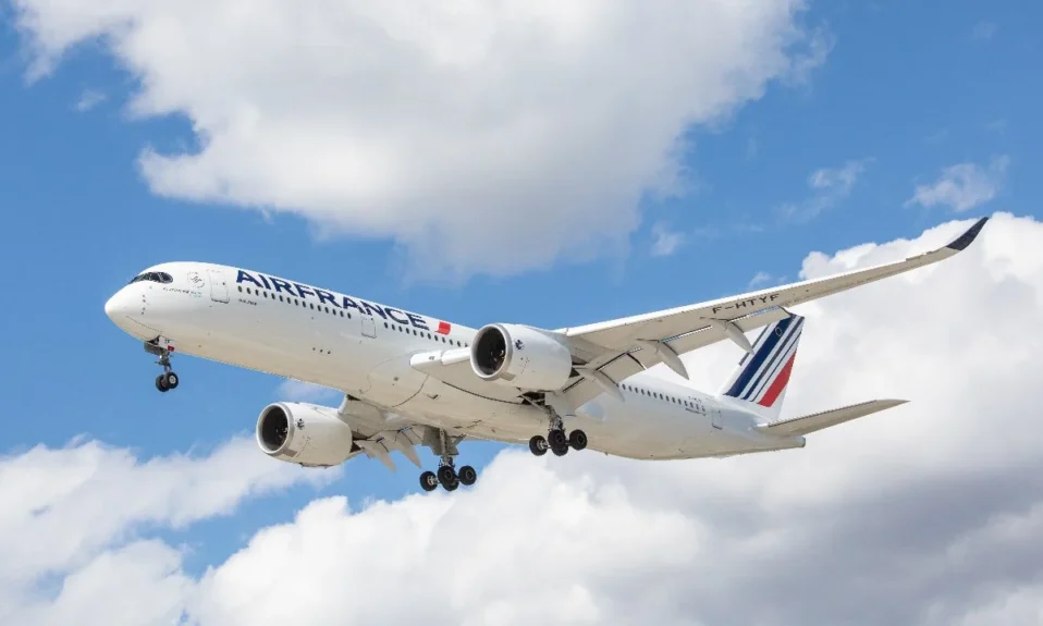 Air France odeur suspecte