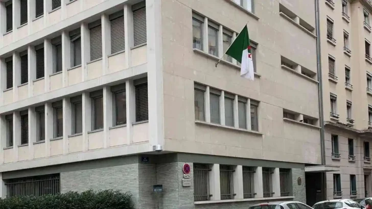 Consulat Algérie Pontoise