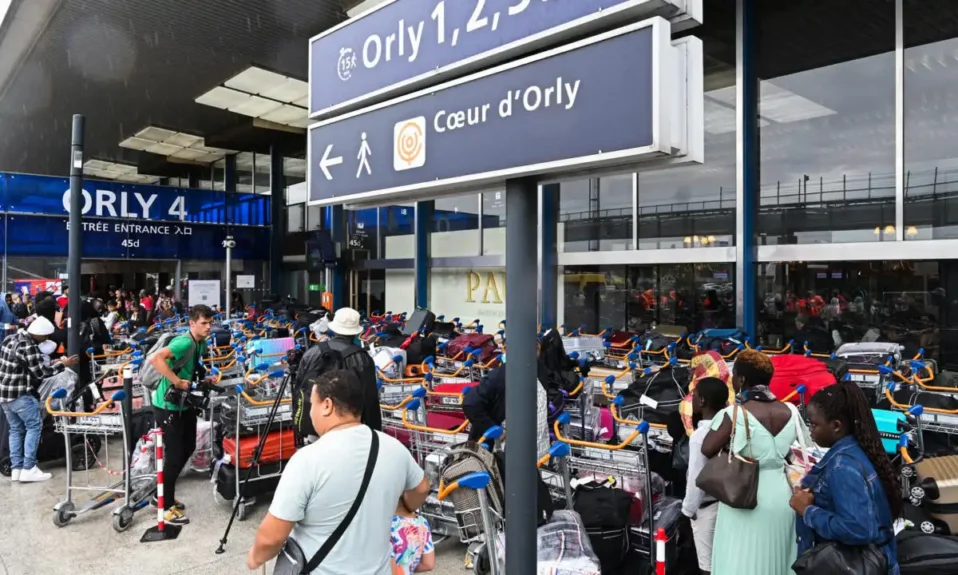 Algériens aéroport Orly