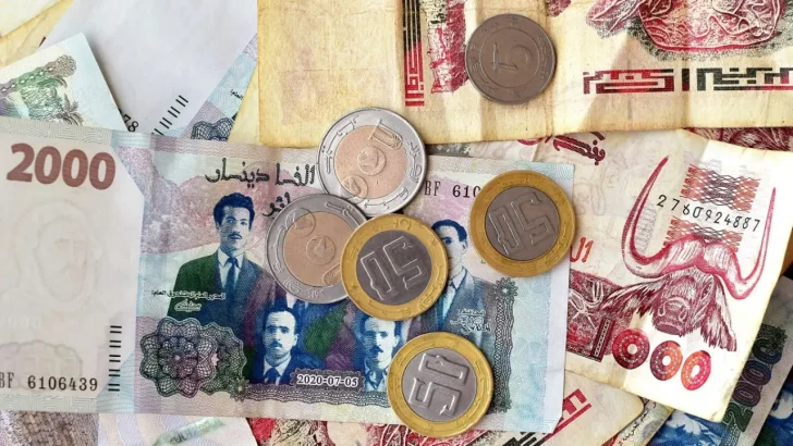 prêts Algérie dinar algérien Moudjahidines