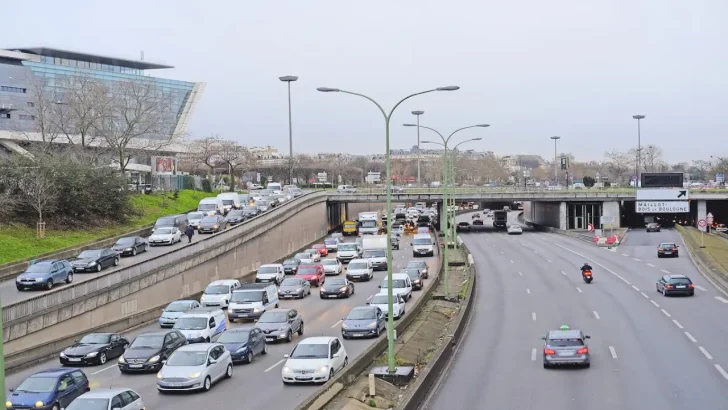 Algérien périphérique Paris
