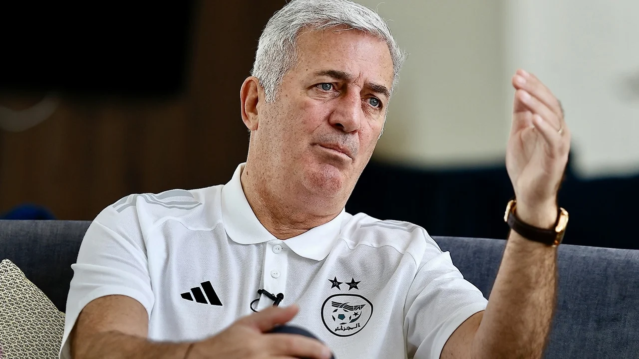 Liste de l’équipe d’Algérie : snobé par Petkovic, le crack Boulbina réagit